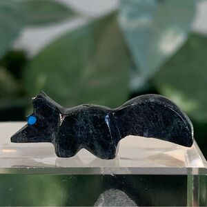Vintage Native American Zuni Carved Black Stone Fox Fetish Bead Turquoise 1.1”